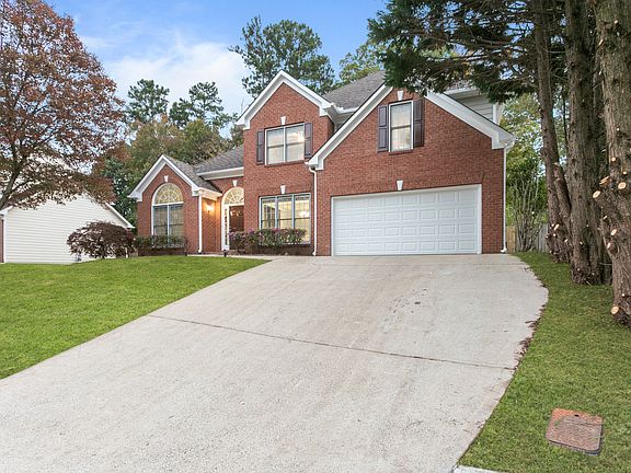 2nd image of 3724 Ramsey Dr