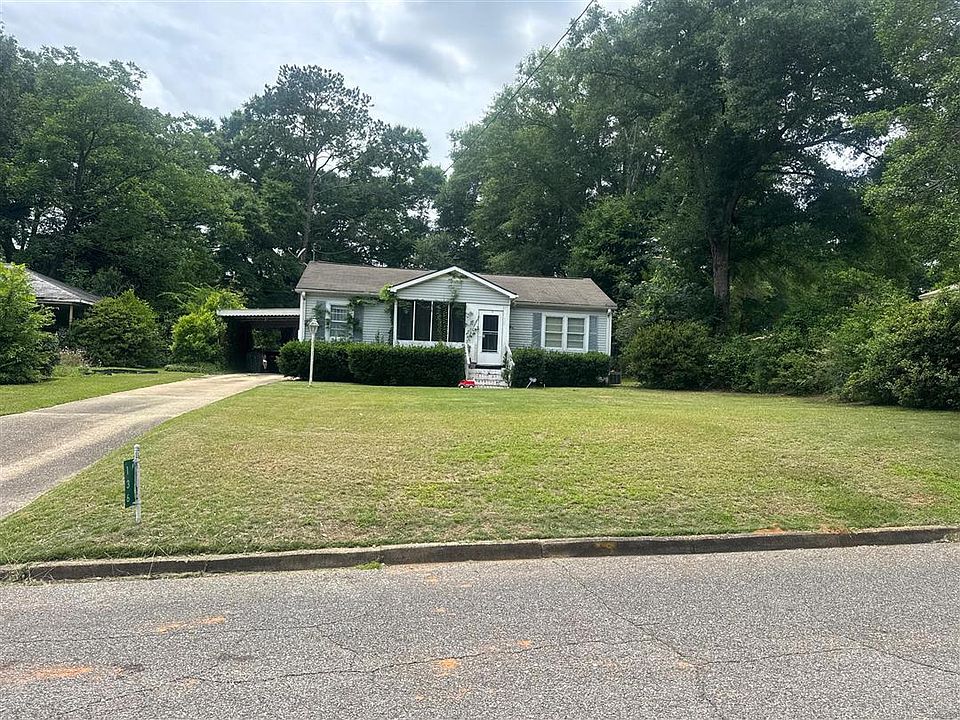 1st image of 136 Camilla Ave