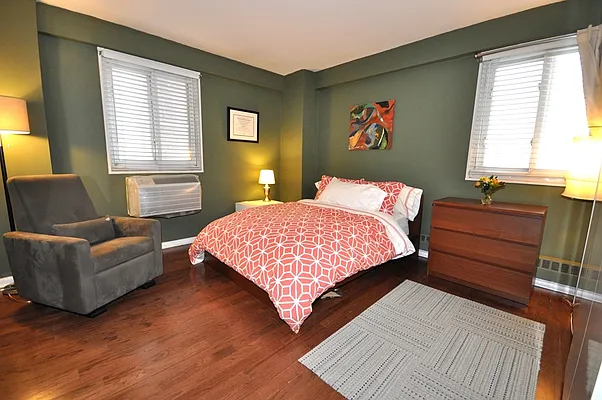 Sold by Corcoran | media 6