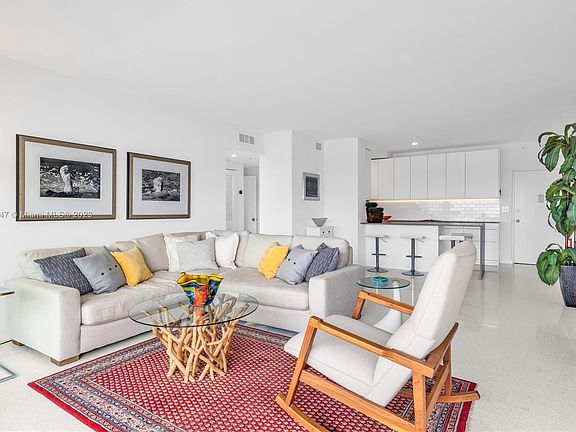 4th image of 3 Island Ave APT 12E