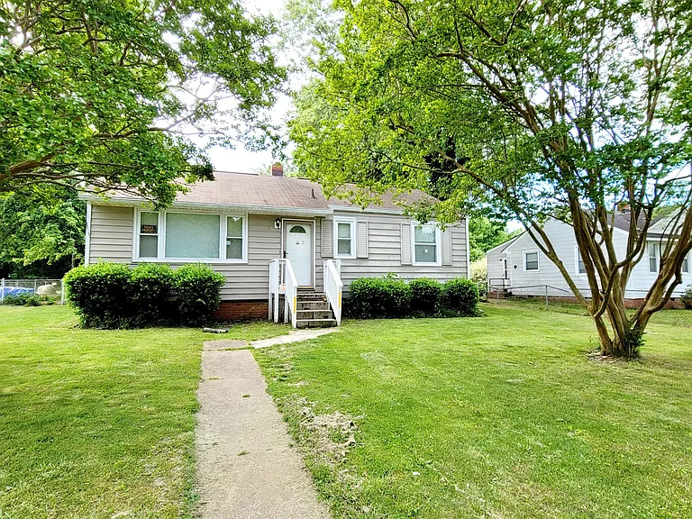3615 Ammons Ave — Photo 3