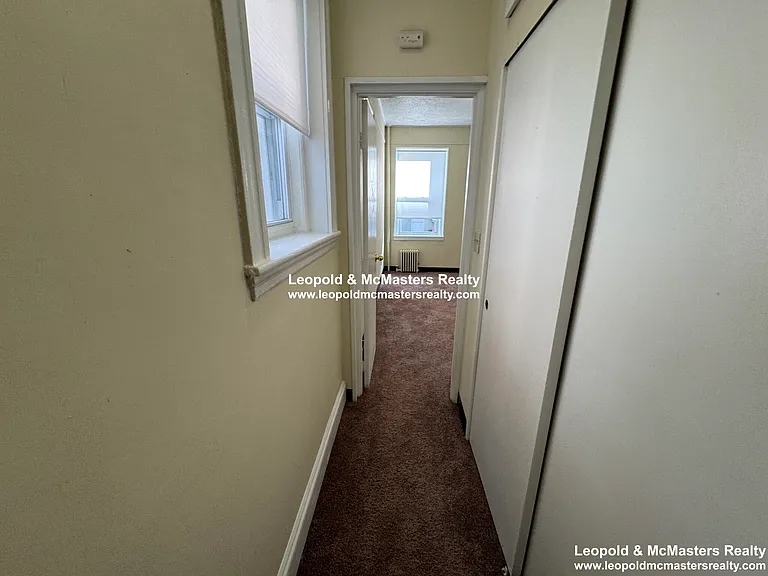 1124 Commonwealth Ave — Photo 48