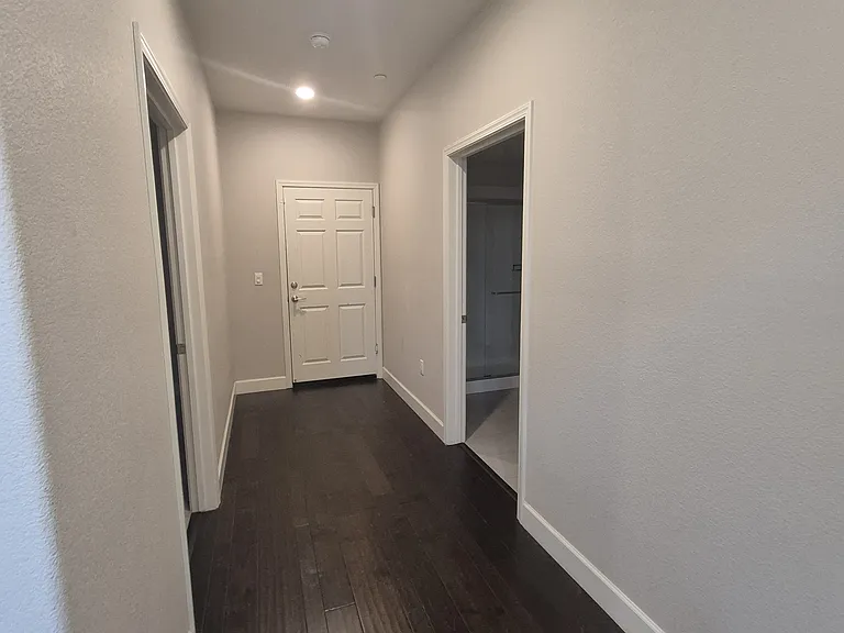 111 Llano De Los Robles Ave #7 — Photo 31