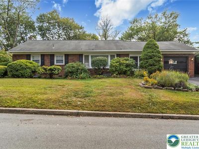 4218 Windsor Dr S, Allentown, PA, 18104