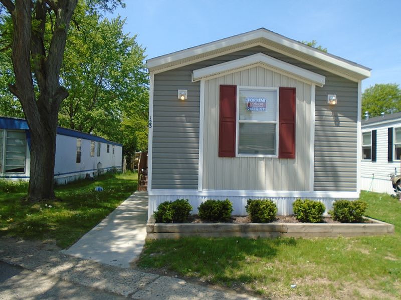 1st image of 123 Harvard St