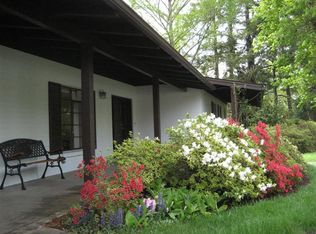 1790 Old Military Rd, Central Point, OR 97502