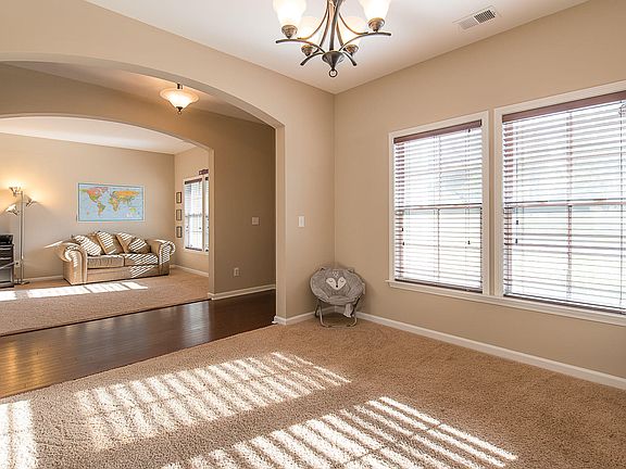 5th image of 8504 Marsh Overlook