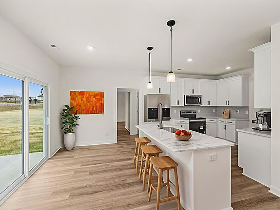 7th image of this home