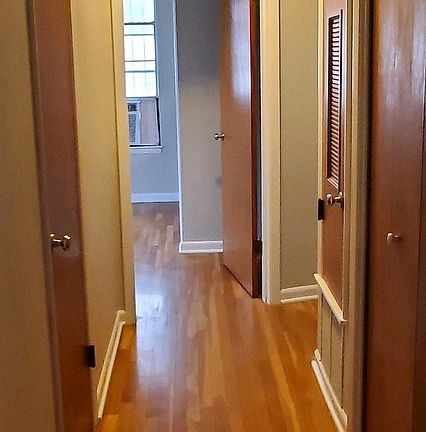 5th image of 2615 STRATFORD CT