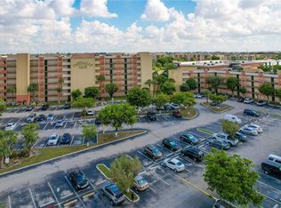 9405 W Flagler St APT D205, Miami, FL 33174