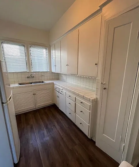 434 S Detroit St #2 — Photo 19