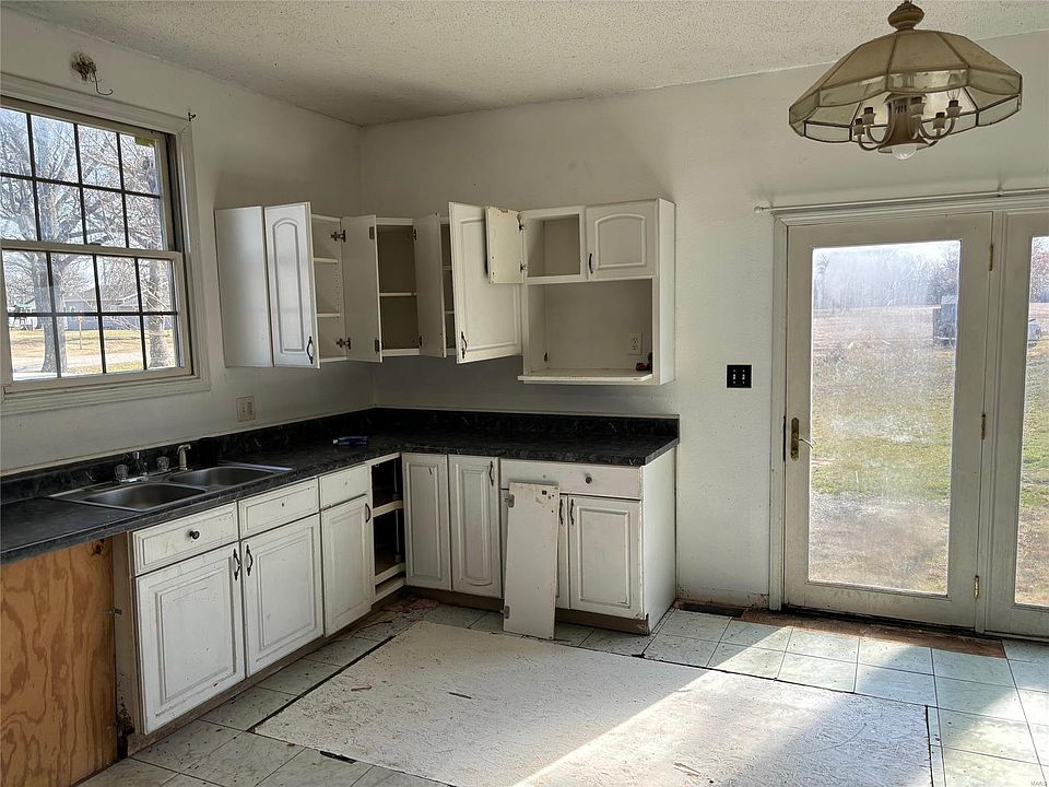 310 Old Us Highway 50 W, Beckemeyer, IL 62219 Zillow