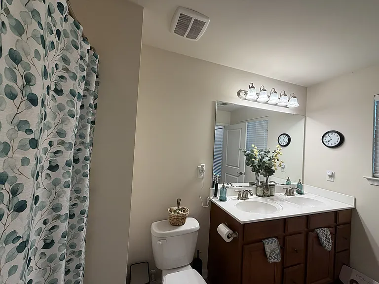 11611 Elizabeth Madison Ct — Photo 15