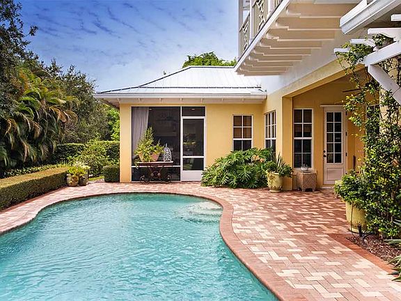2nd image of 281 Palm Island Ln