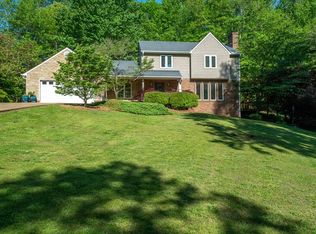 1825 Woodvalley Dr, Dalton, GA 30720