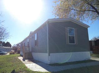 55 Highland, Highland, MI 48357