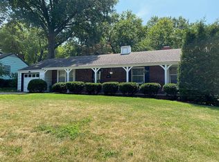 2029 W 84th Ter, Leawood, KS 66206