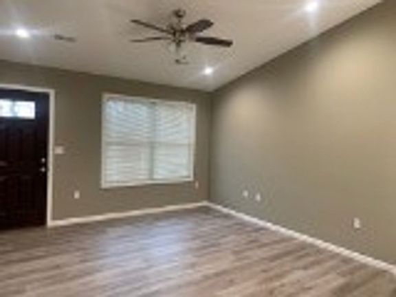 2nd image of 112 Bogad St #B