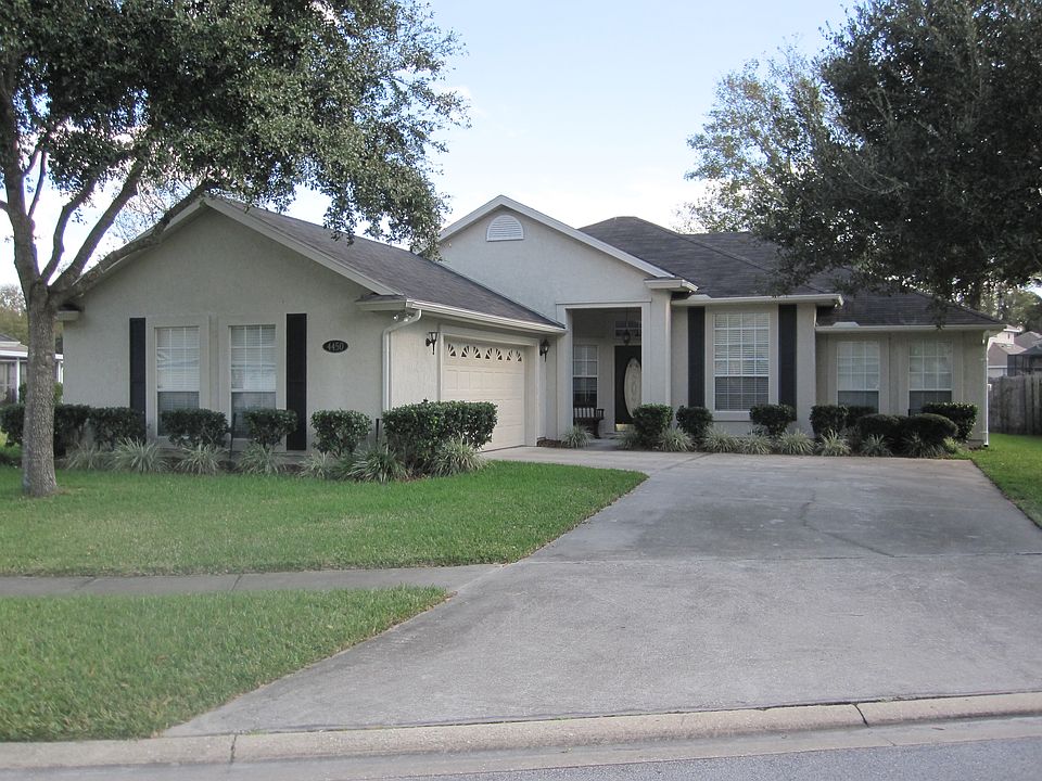 1st image of 4450 Summer Walk Ct