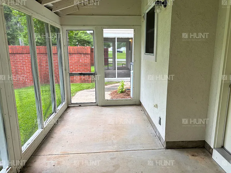 10 Taft Ct — Photo 19
