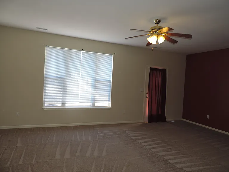 1214 Dustins Way — Photo 8
