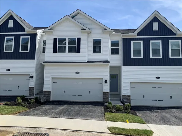 214 Paddock Ln, Harmony Boro, PA 16037