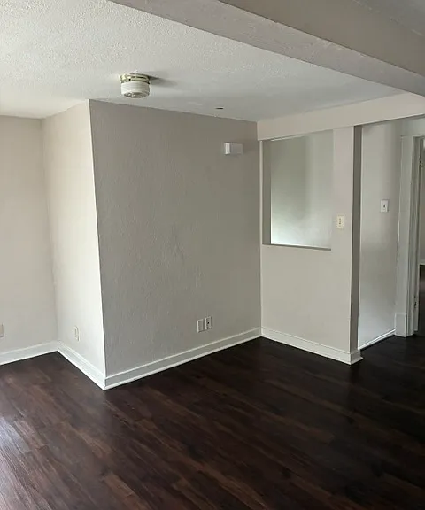 2250 Sheldon St #2 — Photo 9
