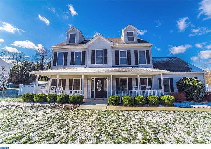 1st image of 502 Turtle Ln