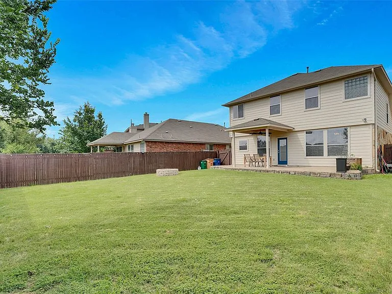 11129 Persimmon Gap Dr — Photo 33