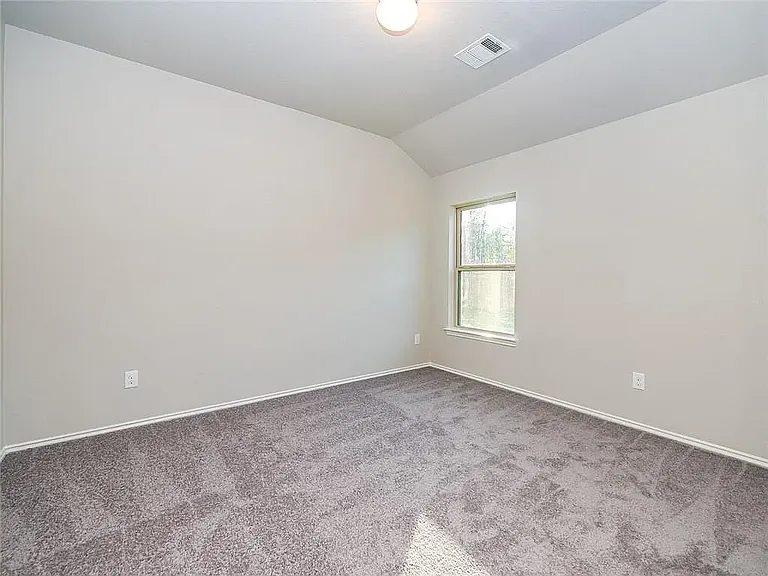 20329 W 194th St — Photo 14