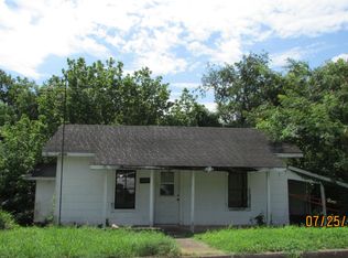 1215 Main St, Loudon, TN 37774