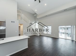 Brand NEW Caroline Apartments - Premier Unit! 203-Move in Special!, Rochester, MN 55901