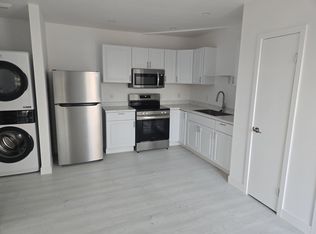 9641 Tudor Ave #B, Montclair, CA 91763