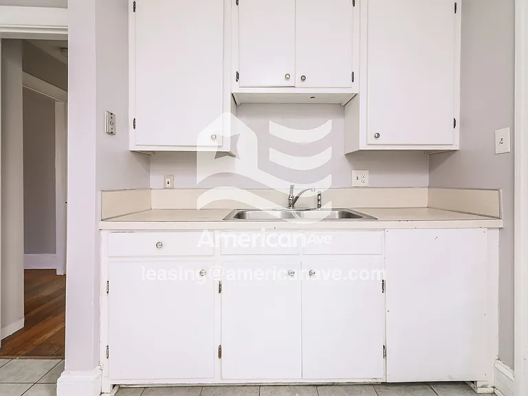 23568_008_kitchen_14295946.jpg