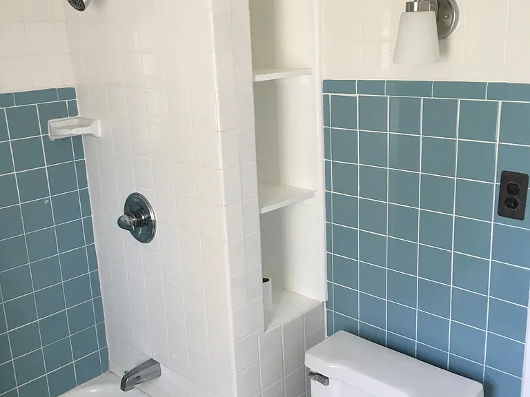 Full Bath