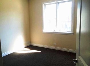 646 N Oakley Ave #4, Chicago, IL 60612
