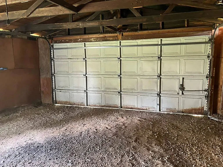 7829 Pennsylvania Ave — Photo 15