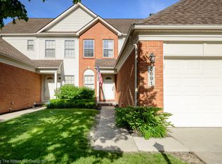 8691 Ironwood Dr, Belleville, MI 48111