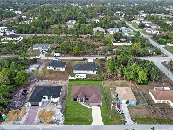 3004 41st St W, Lehigh Acres, FL 33971