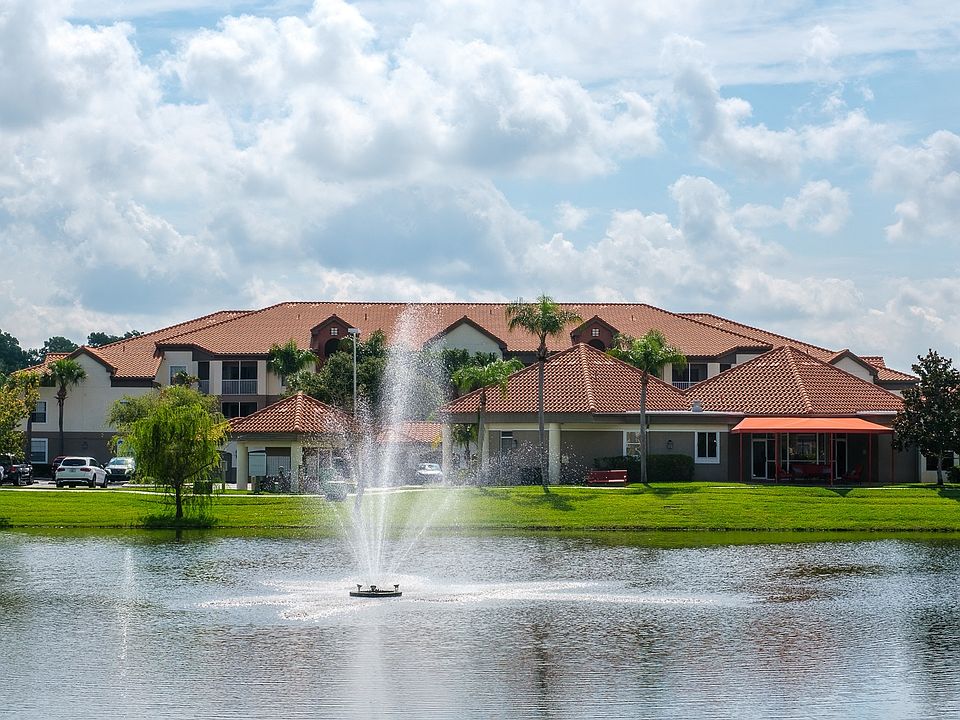 The Landings at Boot Ranch | Palm Harbor FL | Building Exterior
