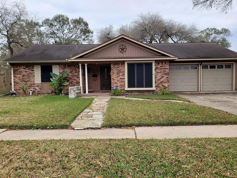 1st image of 10338 Carlow Ln