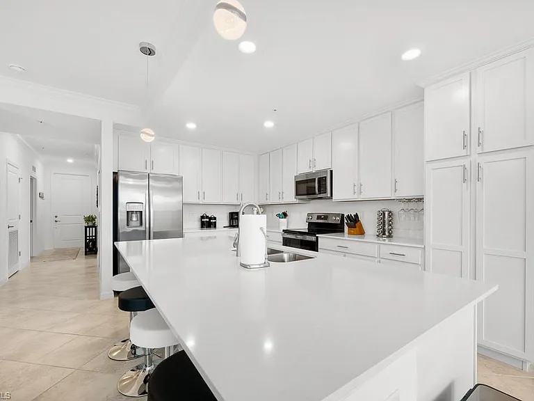 6058 National Blvd #336 — Photo 3