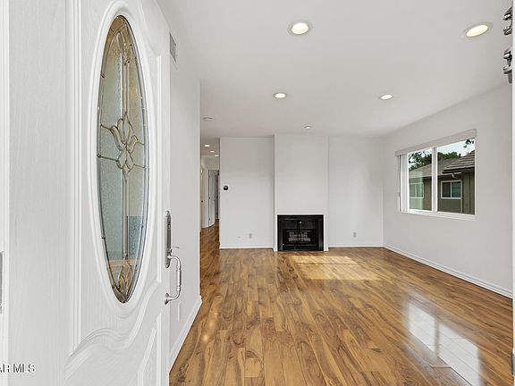 5th image of 458 Serento Cir