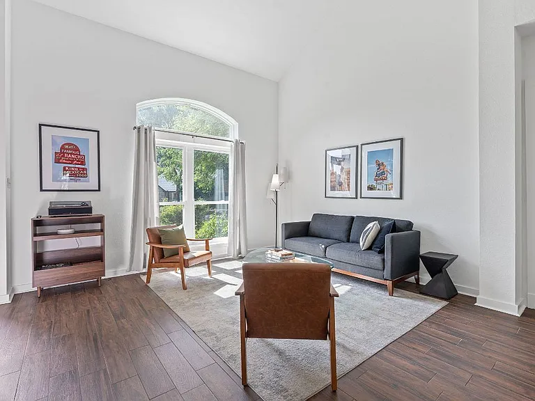 7604 Vail Valley Dr — Photo 4