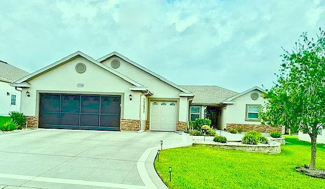 SE 111th Terrace Rd, Summerfield — Photo 1