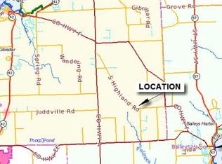 3056 S Highland Rd, Fish Creek, WI 54212