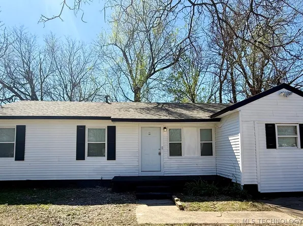 554 E 48th Pl N, Tulsa, OK 74126