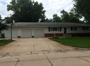 4914 33rd St, Columbus, NE 68601