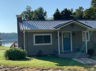 160 Narrow Ln, Inman, SC 29349