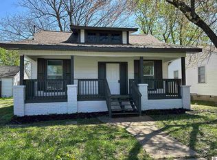 2912 Mayfield Rd, Paducah, KY 42003